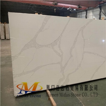 China Calacatta Quartz Stone Slabs