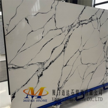 China Calacatta Quartz Stone Slabs